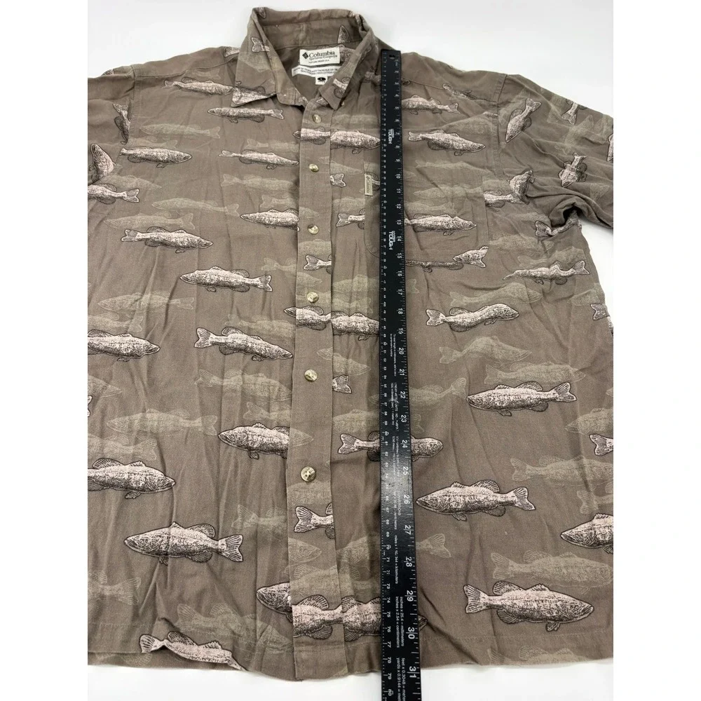 Columbia Shirt Mens L Button Down Brown Fish Print Short Sleeve Viscose Cotton